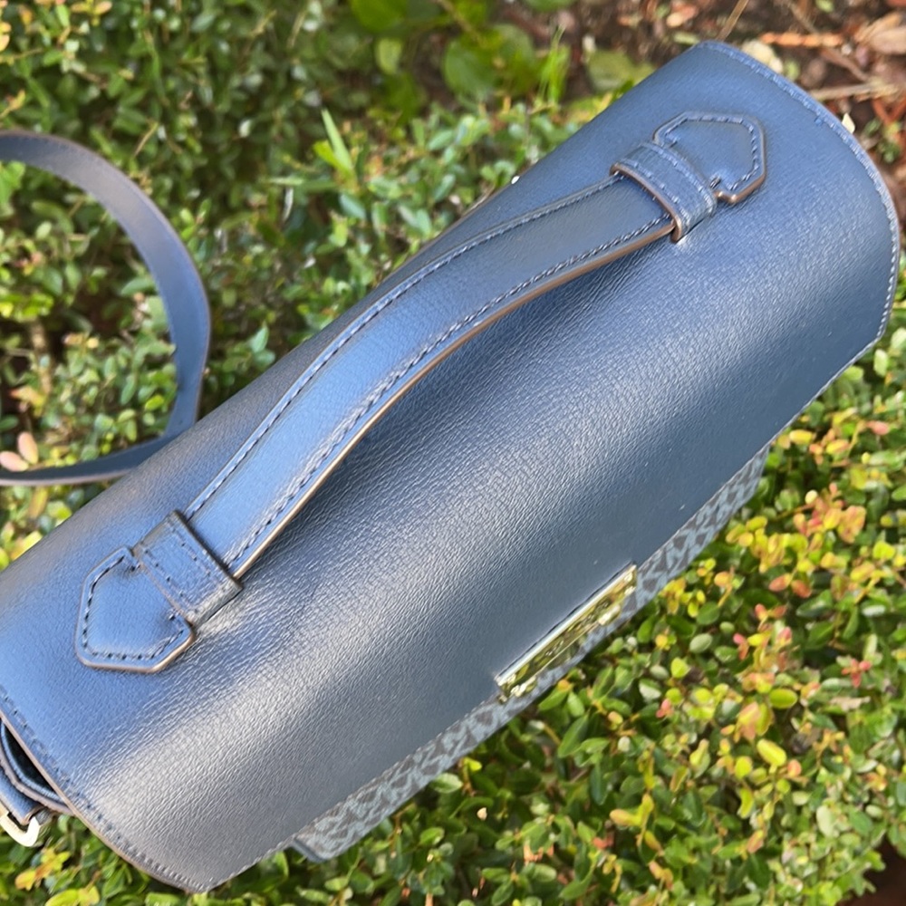 MICHAEL KORS Rose Medium Top Handle Messenger ADMI - Picture 14 of 16